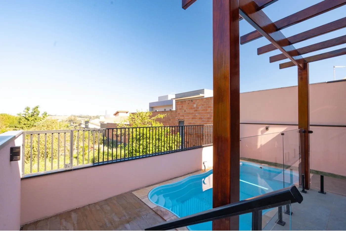 MMTFR 245 690591033-96 - REMAX Máxima Exclusividades — foto 2