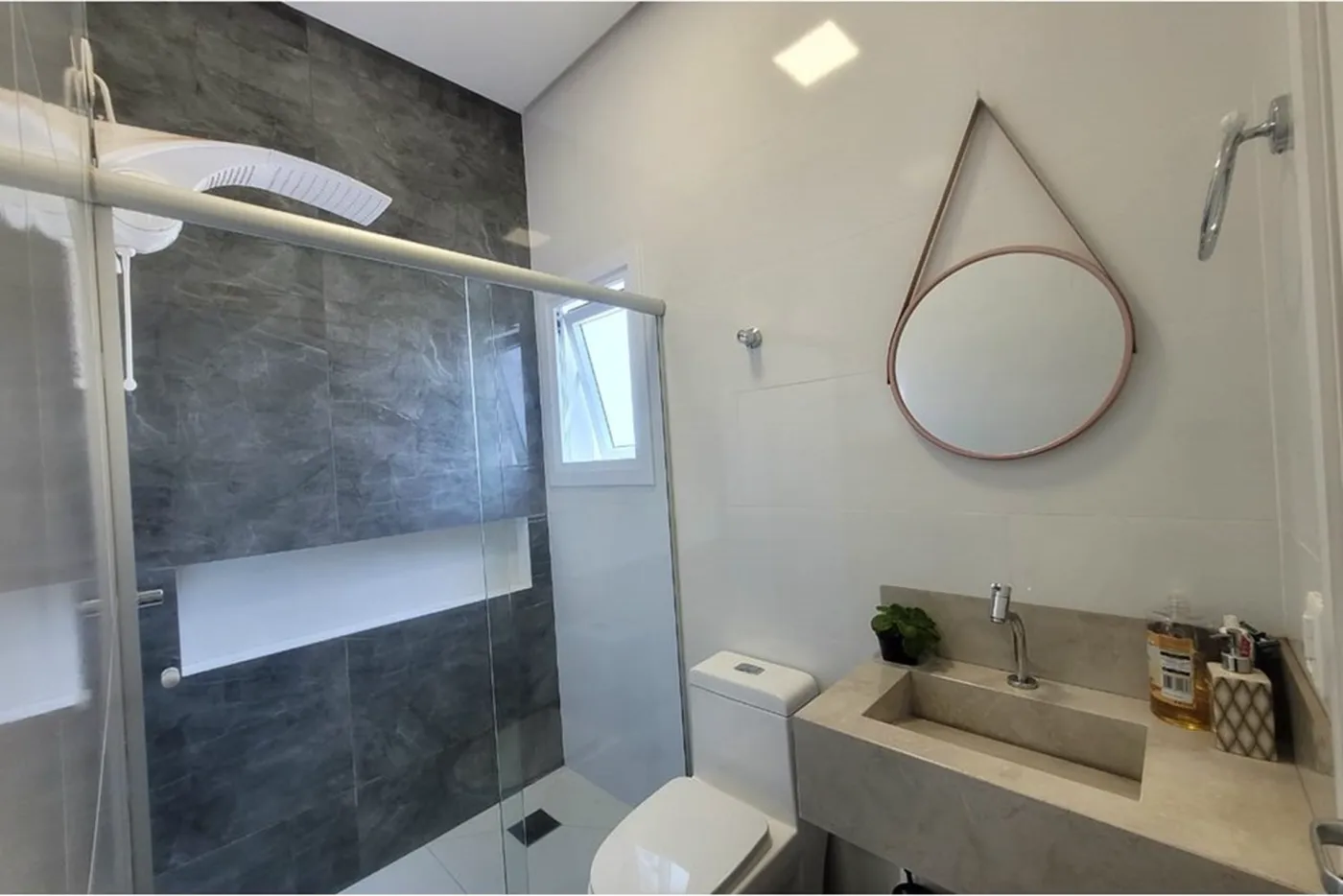 CAE 77 612511062-1 - REMAX Moderna Exclusividades — foto 5