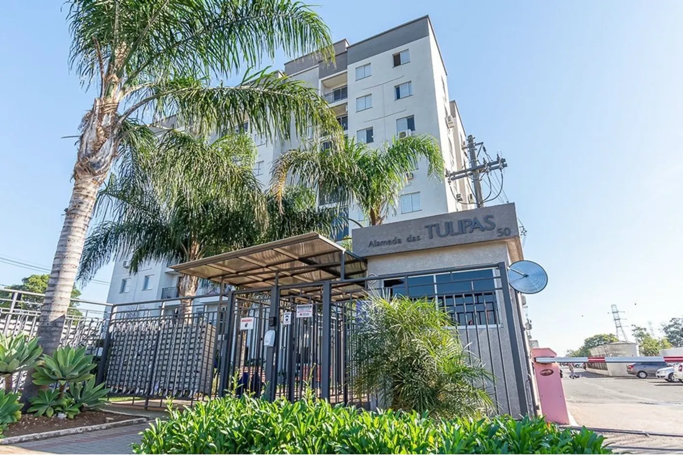 IADJ 50 Apto 610241012-201 - REMAX 520 Exclusividades