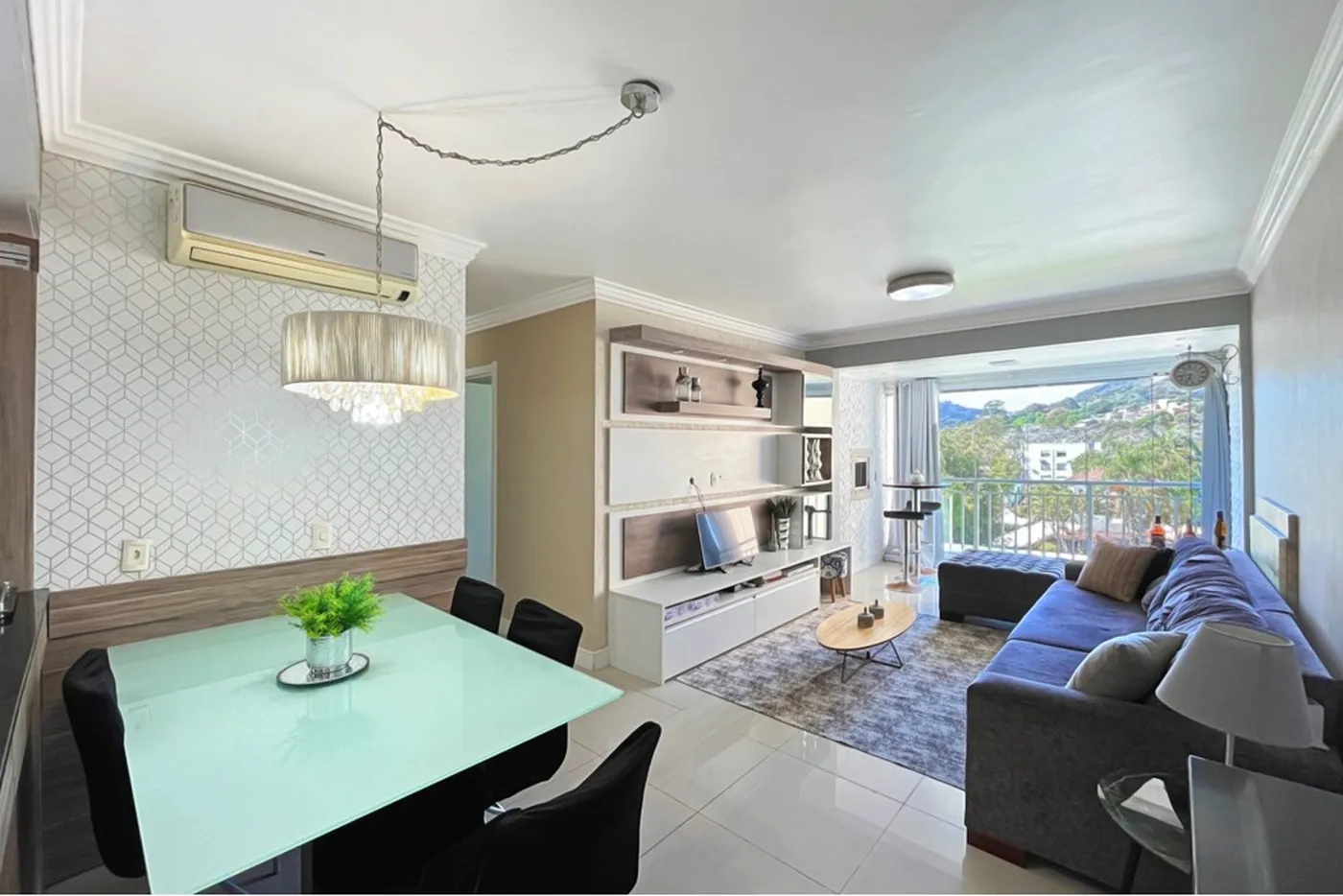 TBWT 200 Apto 612481076-21 - REMAX Andar de Cima Exclusividades