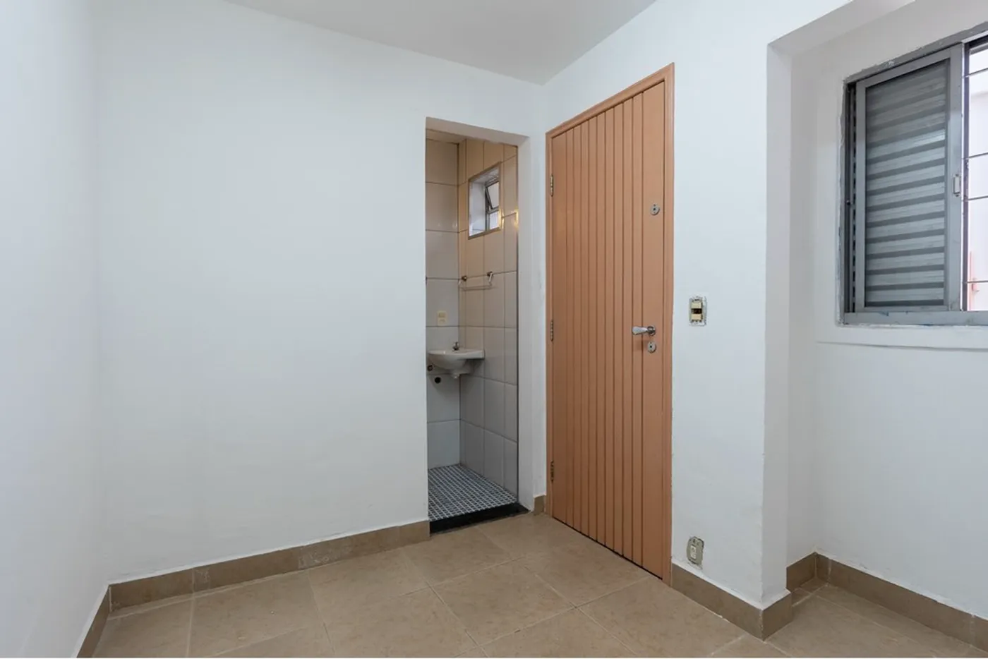 MDB 2643 Prédio 601971016-500 - REMAX Empire Exclusividades — foto 2