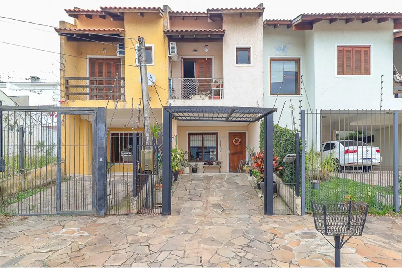 VNGGP 237 Casa 610101028-2 - REMAX Tri Exclusividades