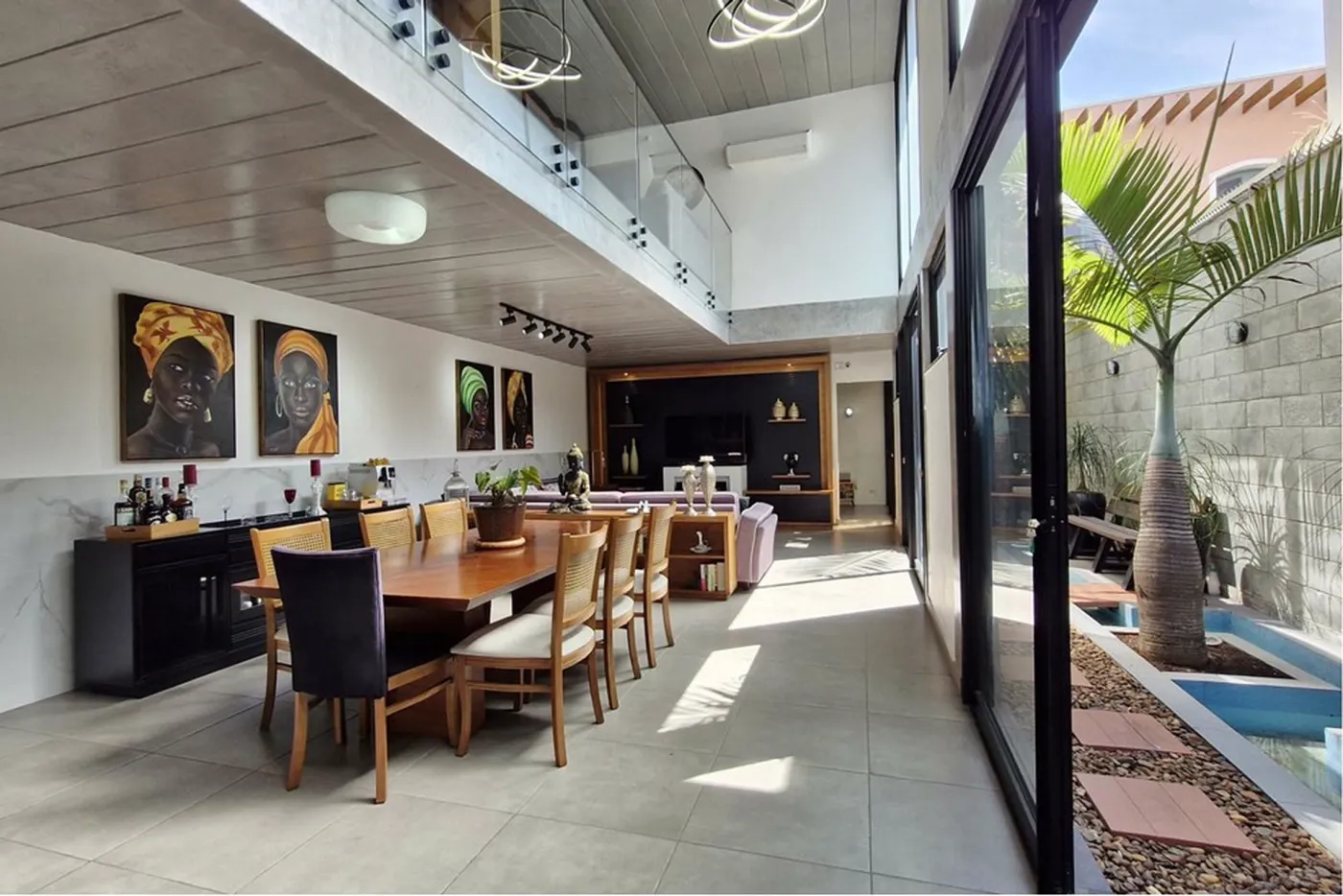 ÁBC 194 602301001-168 - Remax Trinity Exclusividades