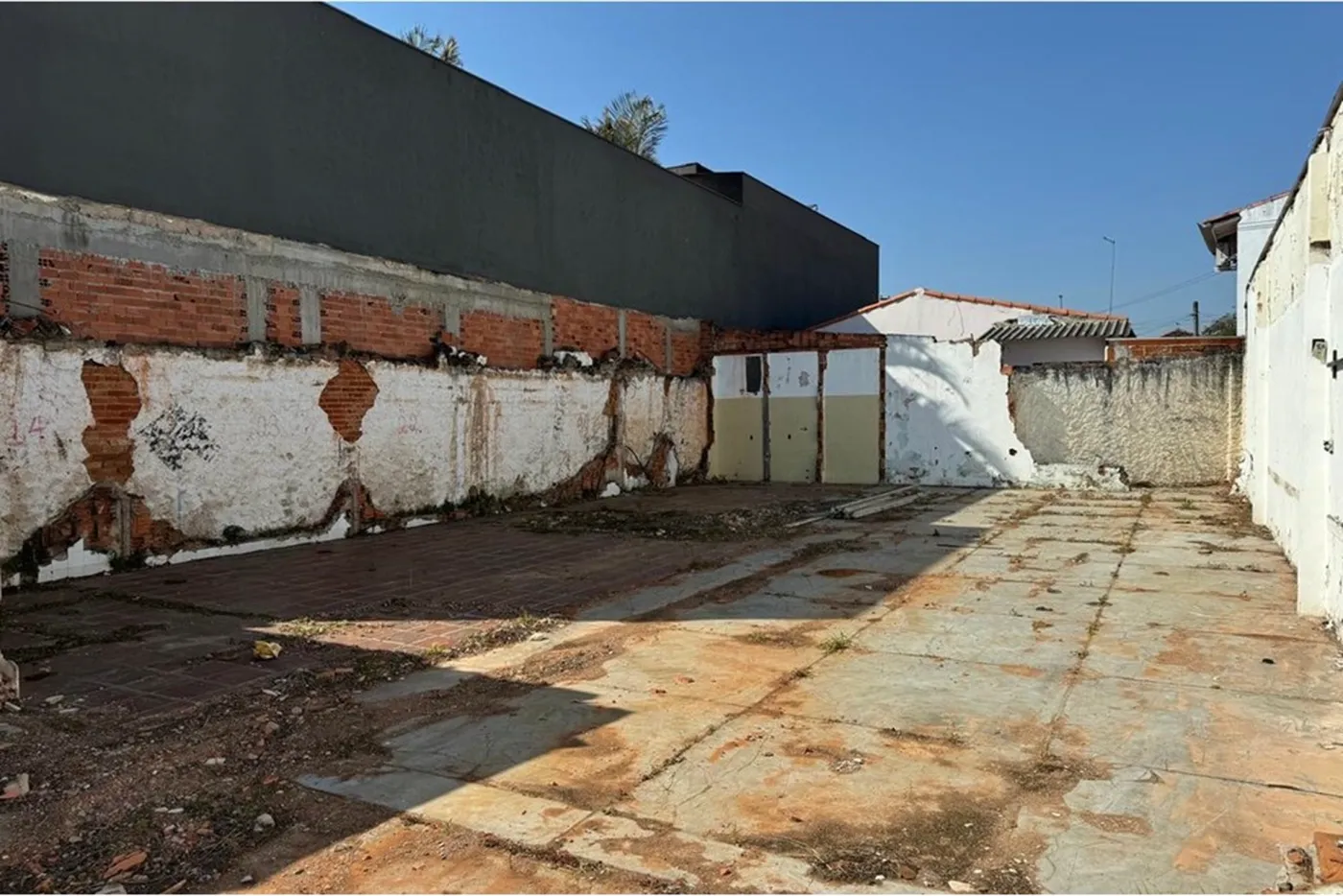 CQB 946 Terreno 602301007-11 - Remax Trinity Exclusividades — foto 4