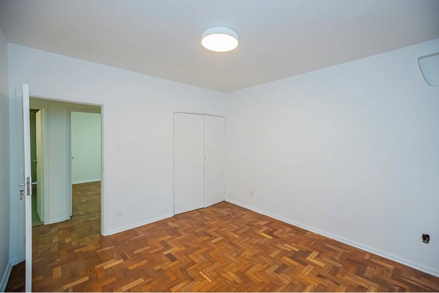 BVBLA 1910 Apto 601371045-9 - REMAX Boutique Exclusividades — foto 4