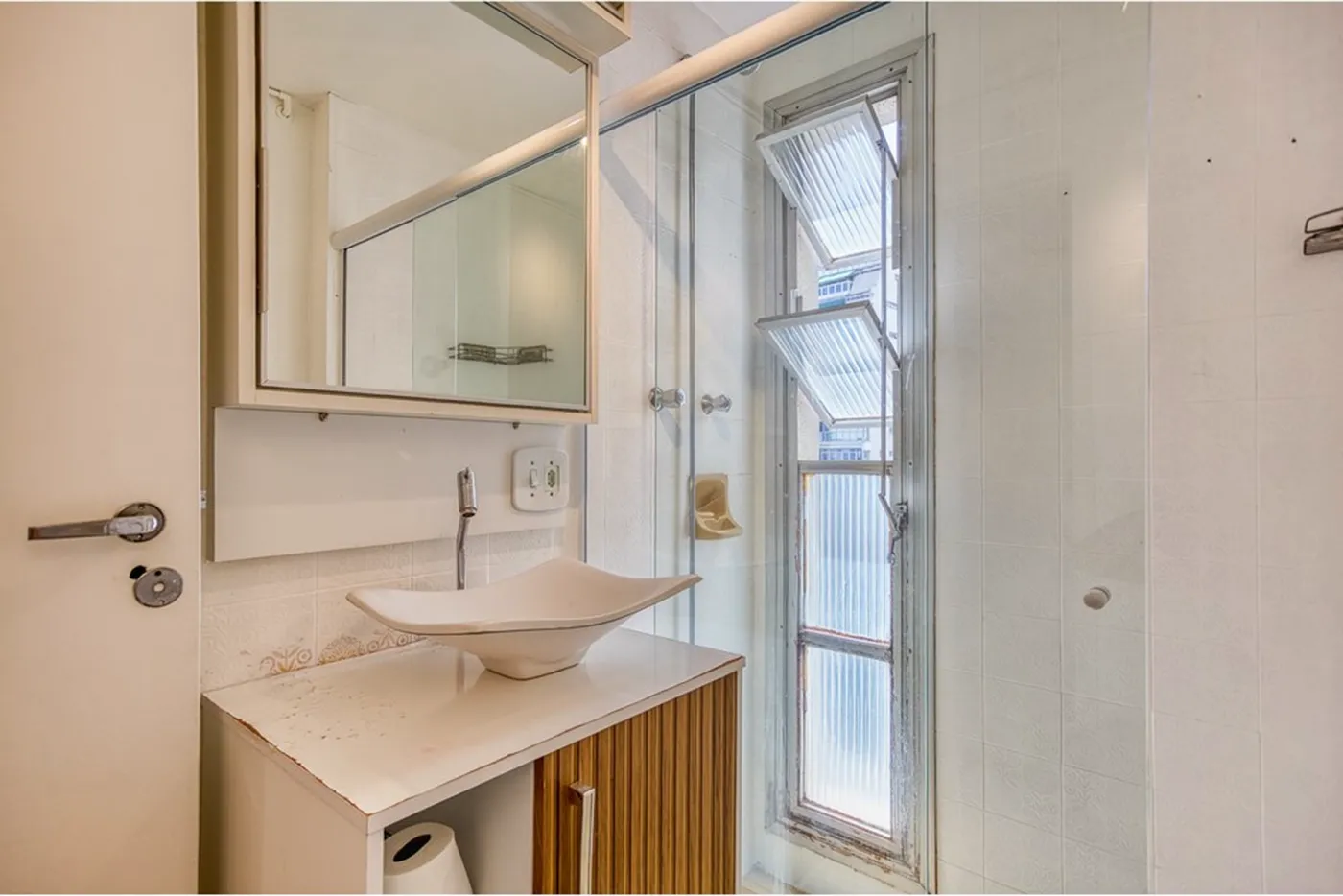 HB 226 Apto 601081042-70 - REMAX Lepex Exclusividades — foto 4