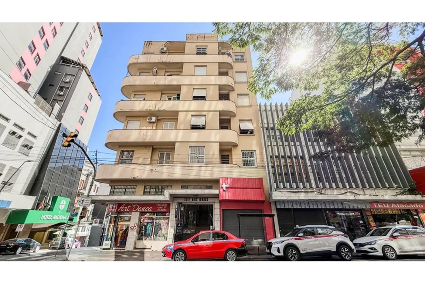 CHAB 308 Apto 610101007-38 - REMAX Tri Exclusividades