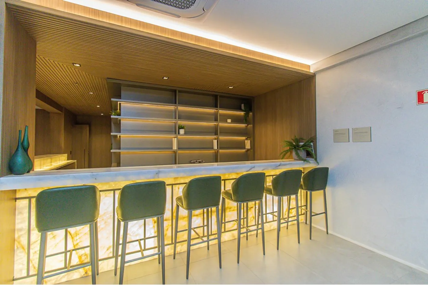 BVI 342 Apto 601081064-40 - REMAX Lepex Exclusividades — foto 5