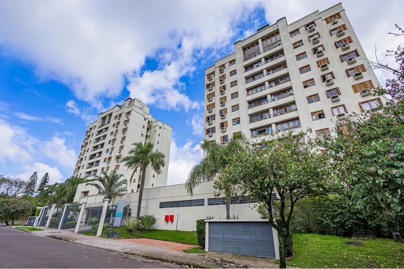 JISJES 251 Apto 612521072-23 - REMAX Place Exclusividades