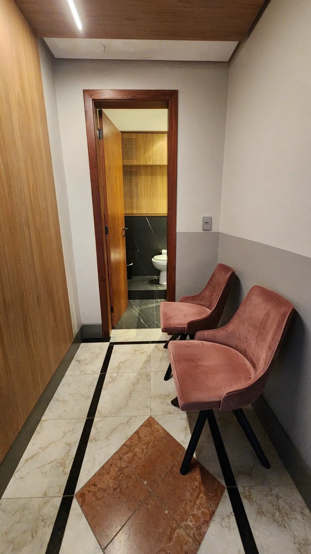 MDVDFY Sala 705 - Darós Dações — foto 3