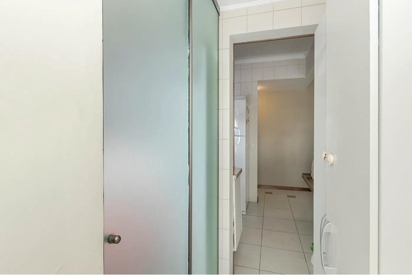 TÀG 335 Apto 610291033-5 - REMAX Capital Park Exclusividades — foto 3