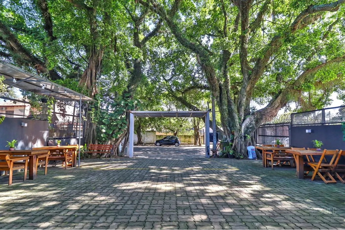 TDPN 1195 Prédio 610191042-211 - REMAX Casa Sul Exclusividades