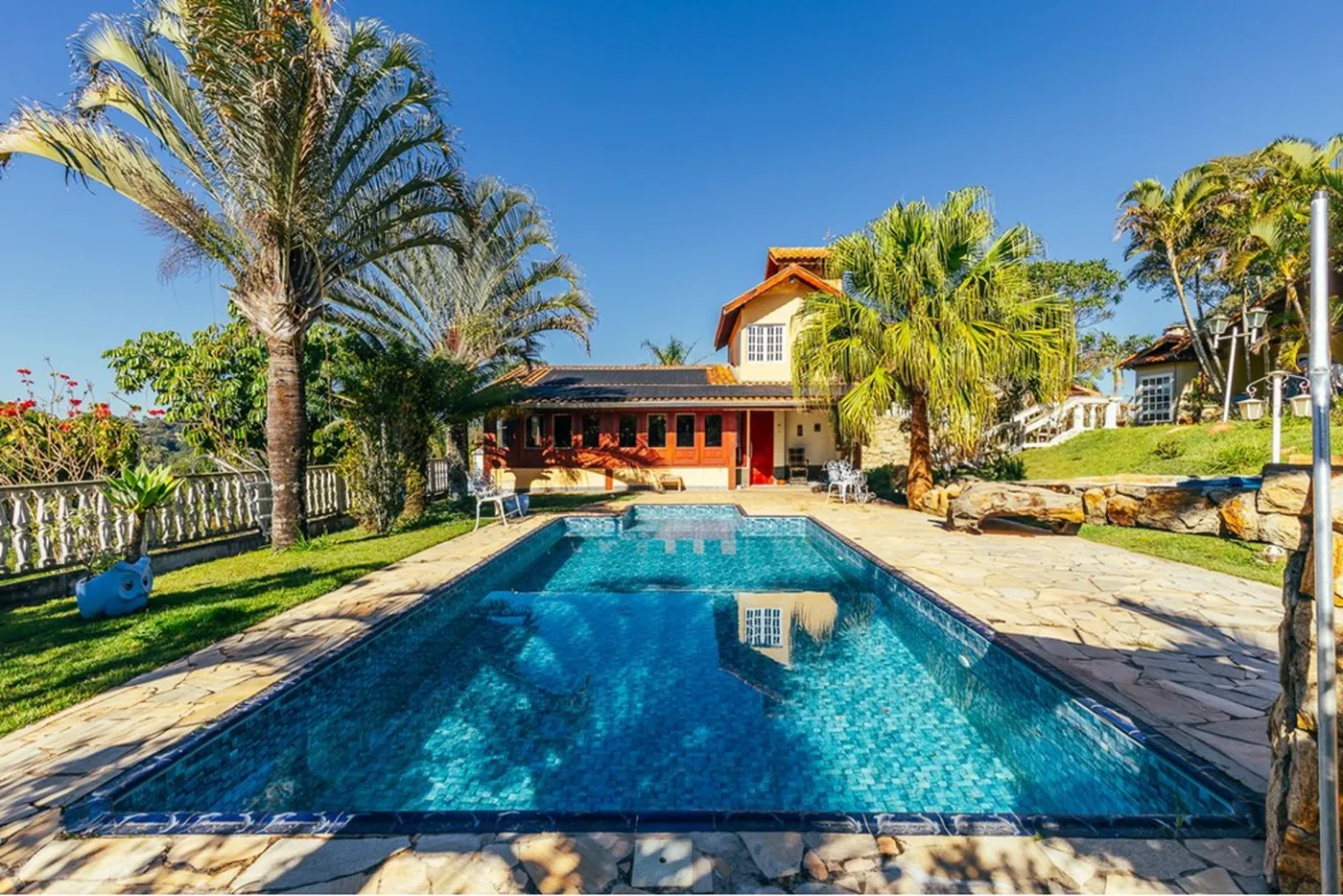 FMAE 100 690591011-79 - REMAX Máxima Exclusividades