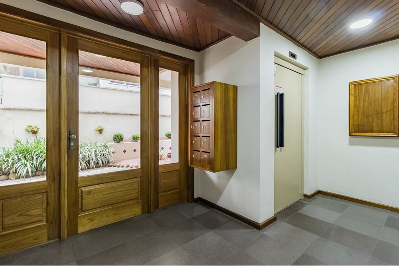 JBC 273 Apto 612511042-33 - REMAX Moderna Exclusividades — foto 5
