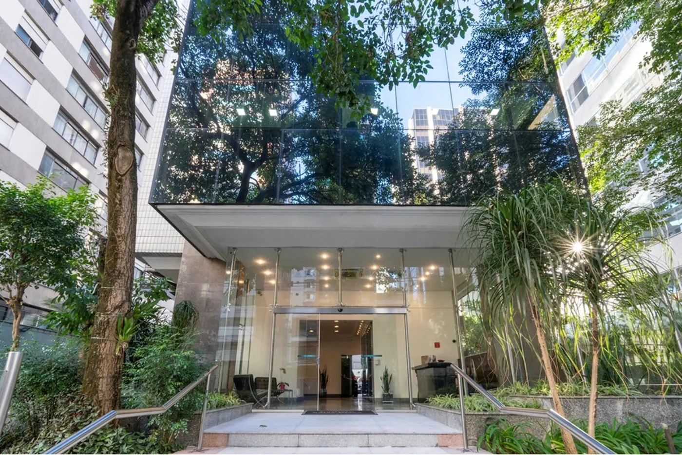 IBT 100 Sala 601241007-79 - REMAX Ville Exclusividades — foto 2