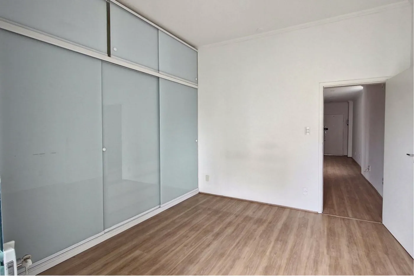 BVNDJ 707 Apto 602301001-170 - Remax Trinity Exclusividades — foto 2