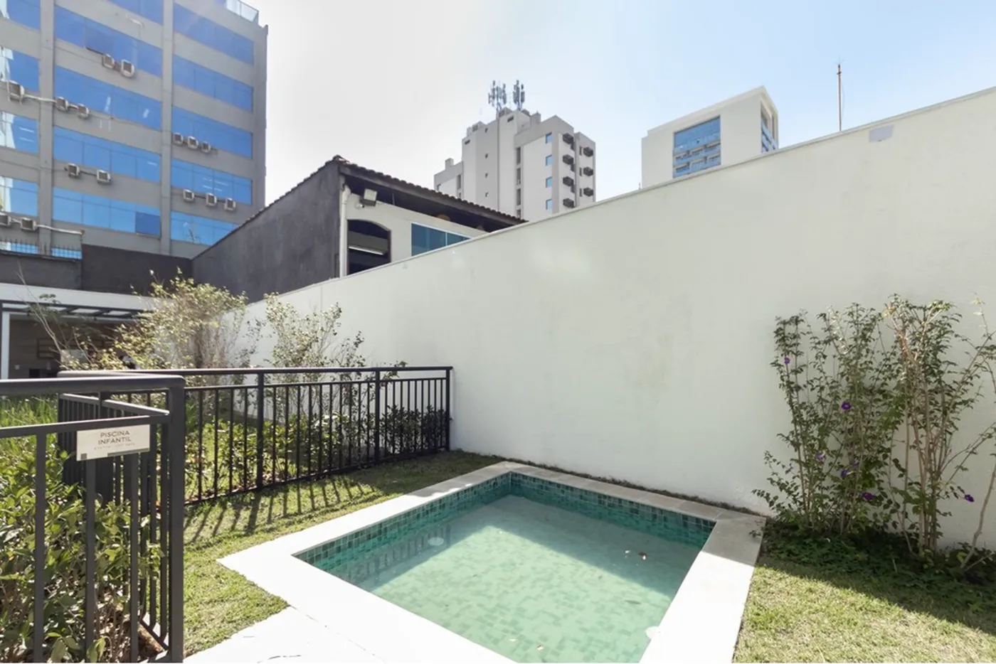 BFDB 1744 Apto 601081065-31 - REMAX Lepex Exclusividades — foto 3