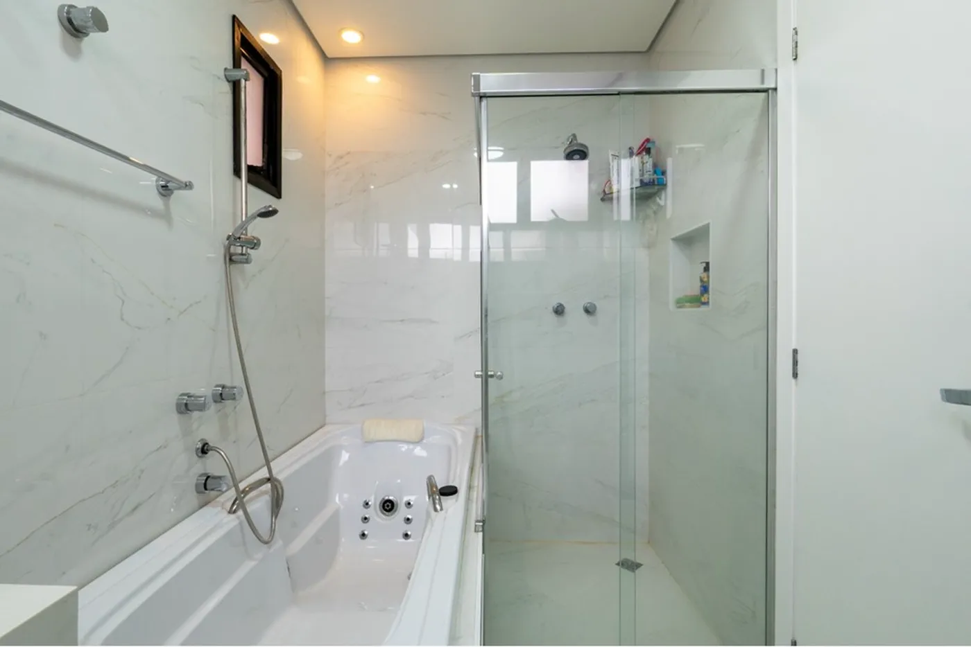 VSPJHMT 1010 Apto 601241070-5 - REMAX Ville Exclusividades — foto 5