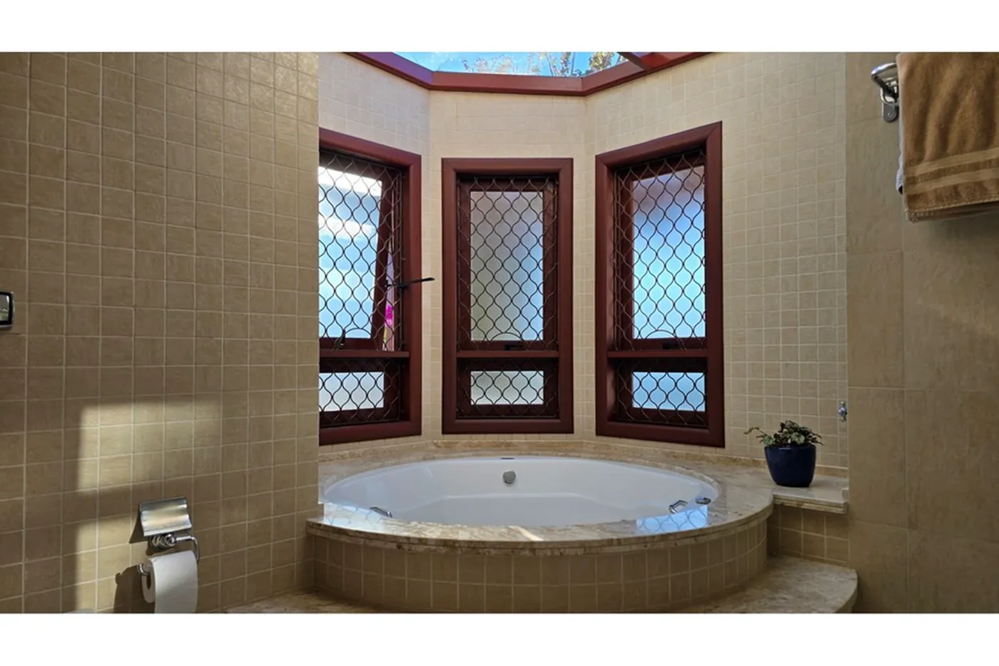 JIDG 211 590441066-42 - REMAX Dream On II Exclusividades — foto 4