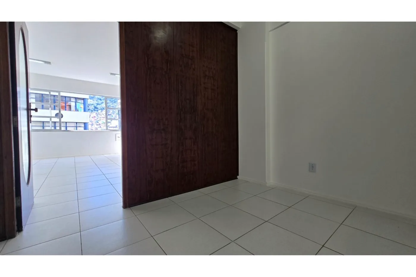 CAG 79 Sala 590441066-33 - REMAX Dream On II Exclusividades — foto 2