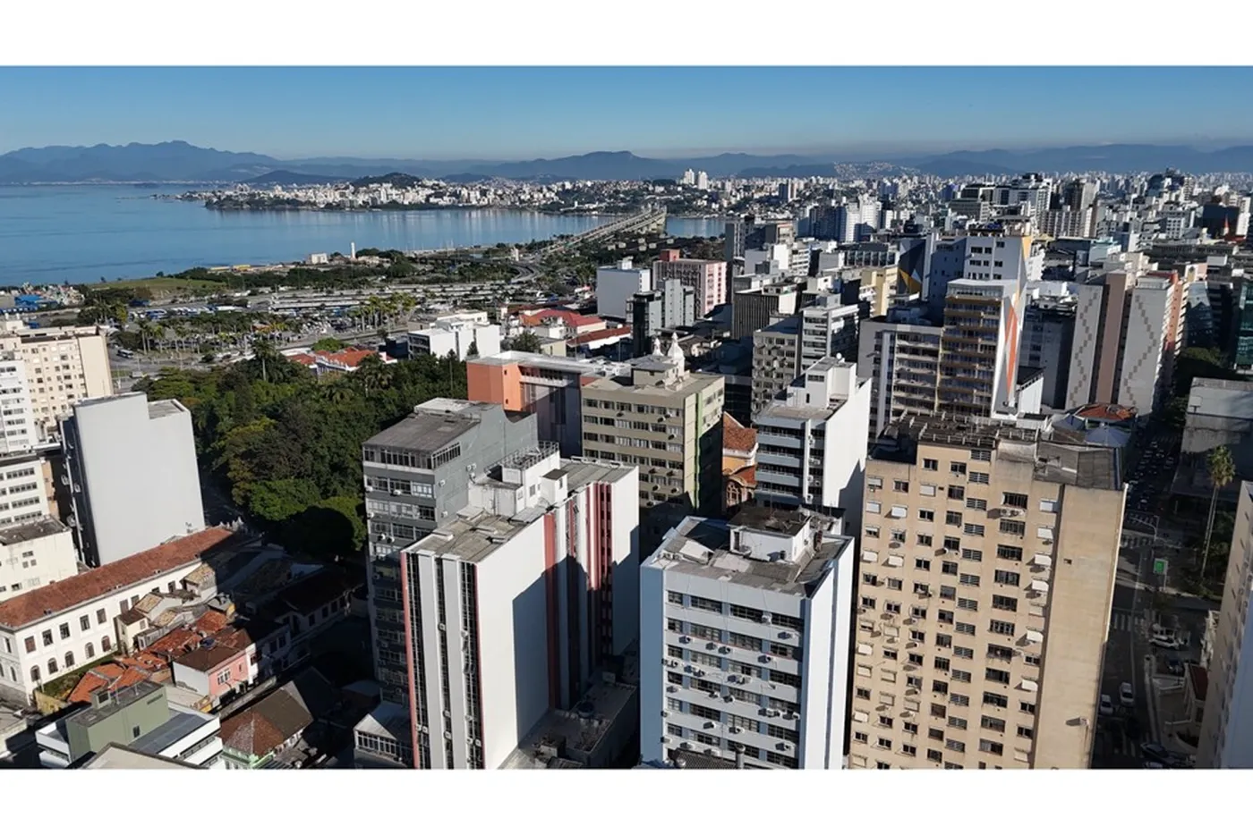 CAG 79 Sala 590441066-33 - REMAX Dream On II Exclusividades — foto 5