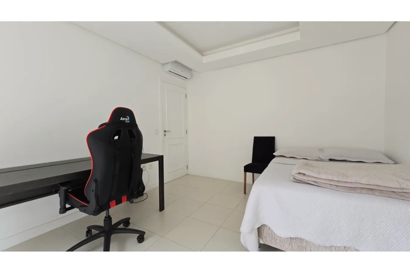 CDE 758 Apto 590441066-40 - REMAX Dream On II Exclusividades — foto 2