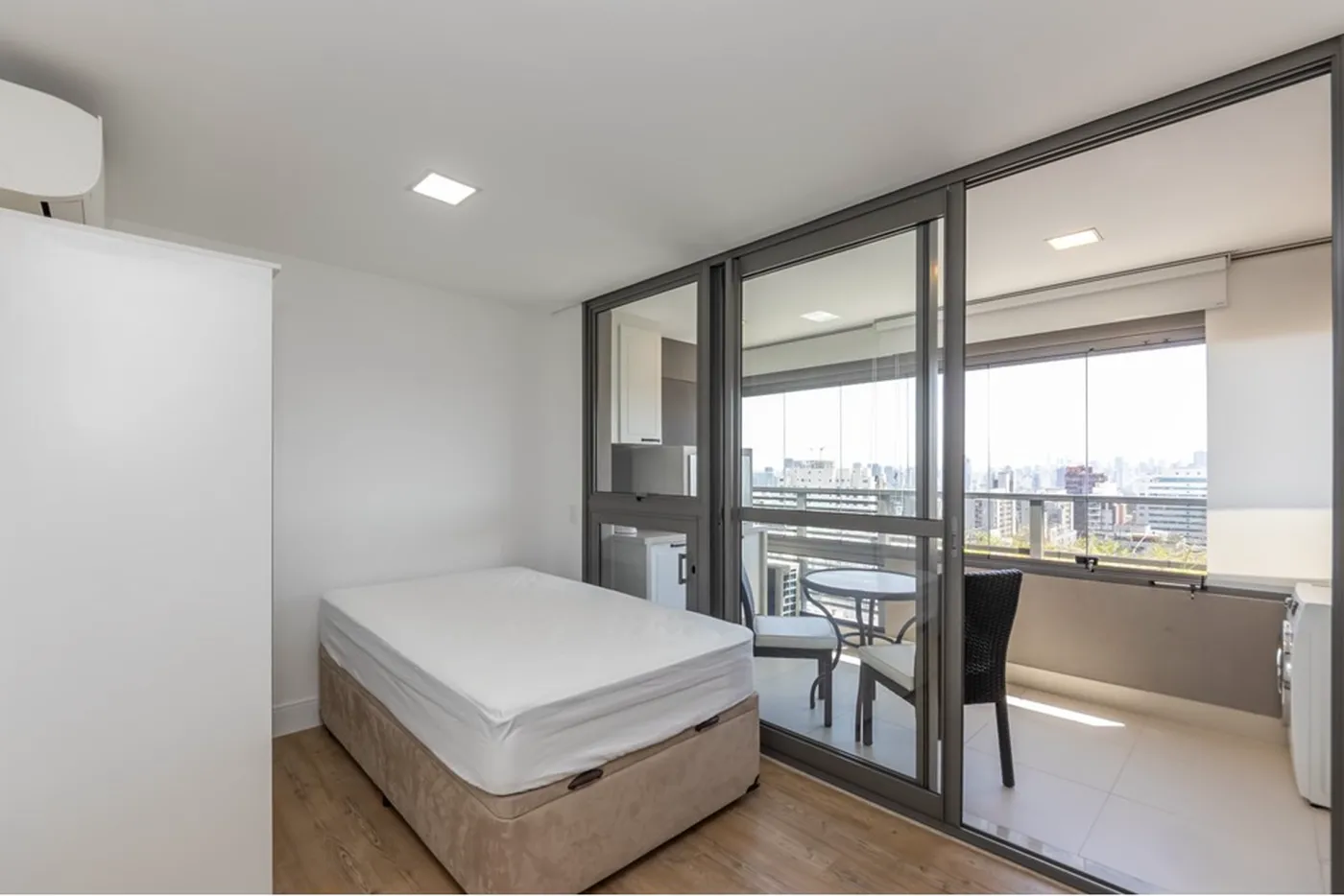 IBJF 152 Apto 630331102-15 - REMAX Comunità Exclusividades