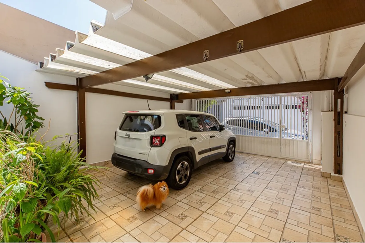 BDDDS 43 601241033-107 - REMAX Ville Exclusividades
