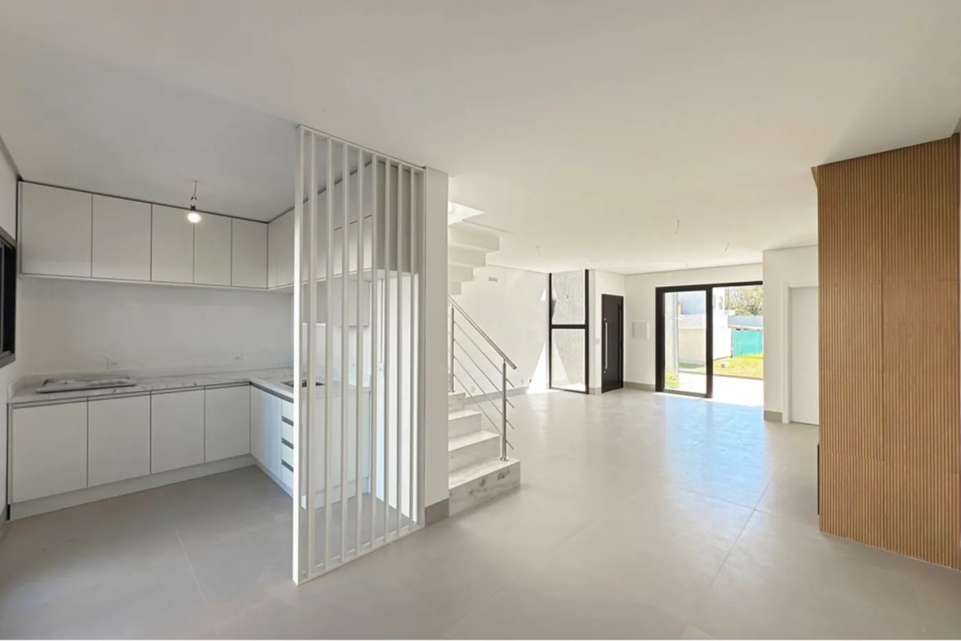 HJPN 478 610191034-123 - REMAX Casa Sul Exclusividades