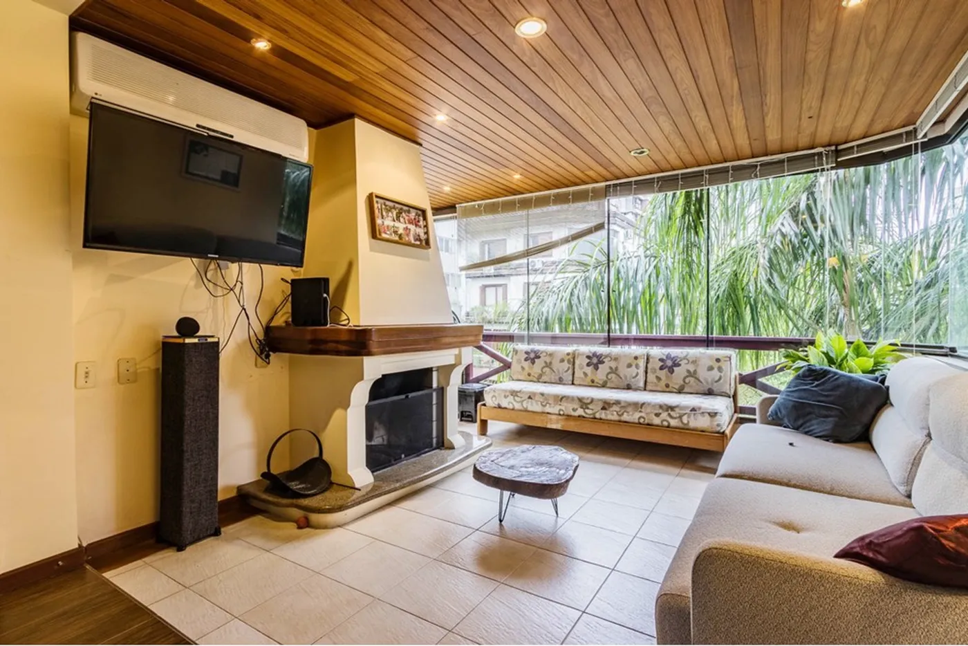 PR 321 Apto 612511011-36 - REMAX Moderna Exclusividades