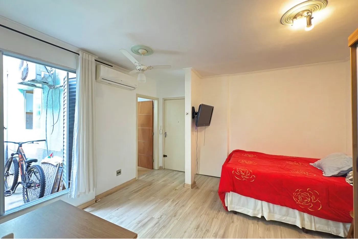 ADA 171 Apto 610191045-34 - REMAX Casa Sul Exclusividades — foto 2