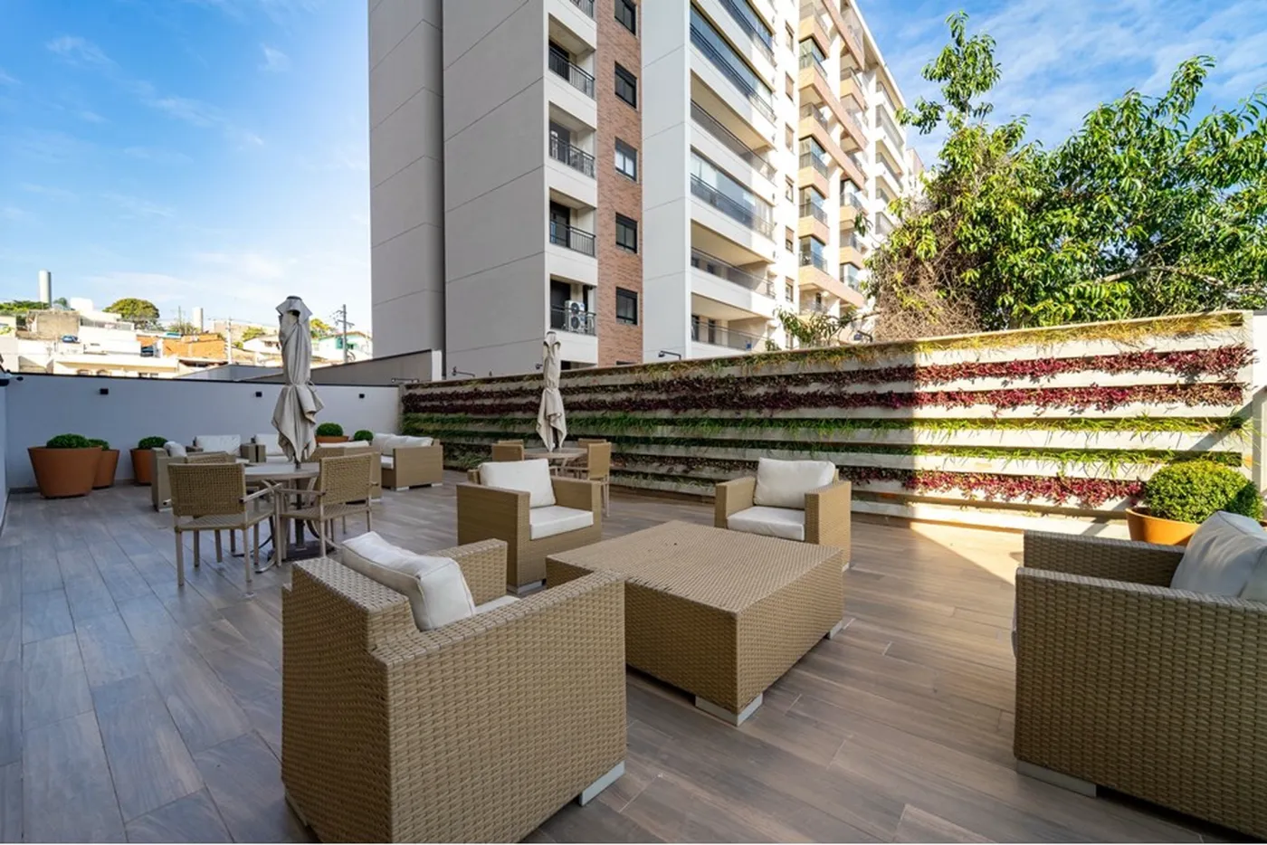 RQCAM 142 Apto 690591074-7 - REMAX Máxima Exclusividades — foto 2