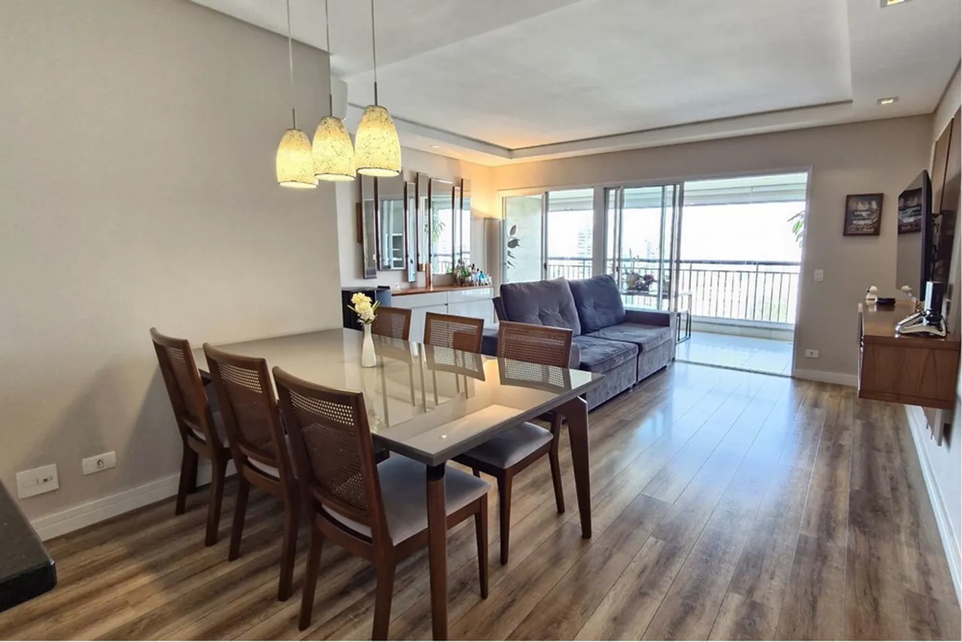 MJSDS 391 Apto 601361044-59 - REMAX Trio Exclusividades