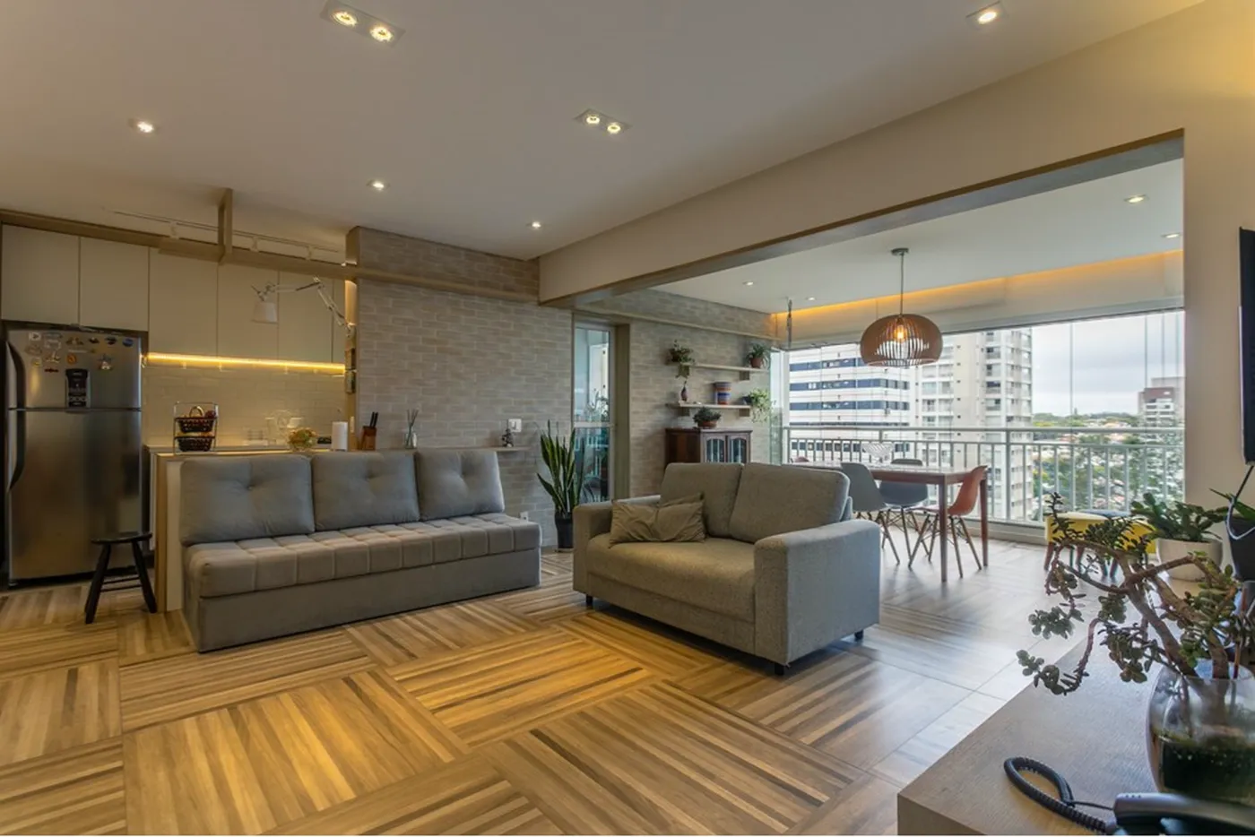 VMD 226 Apto 601301080-16 - Remax Studio 76 Exclusividades