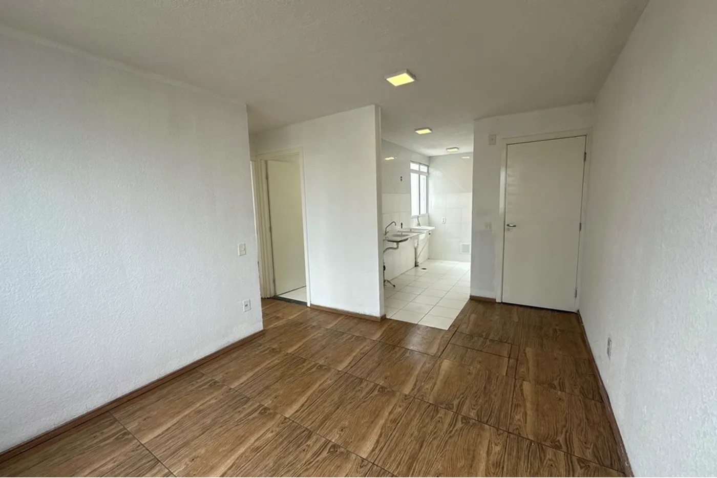 MGRFB 303 Apto 610241034-23 - REMAX 520 Exclusividades
