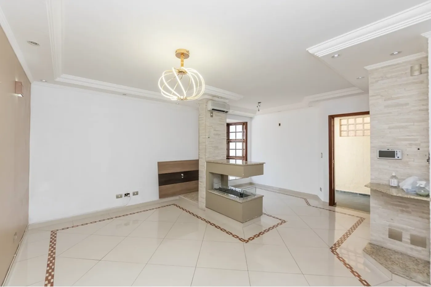 VNC 1214 Casa 602291041-36 - REMAX B12 Exclusividades