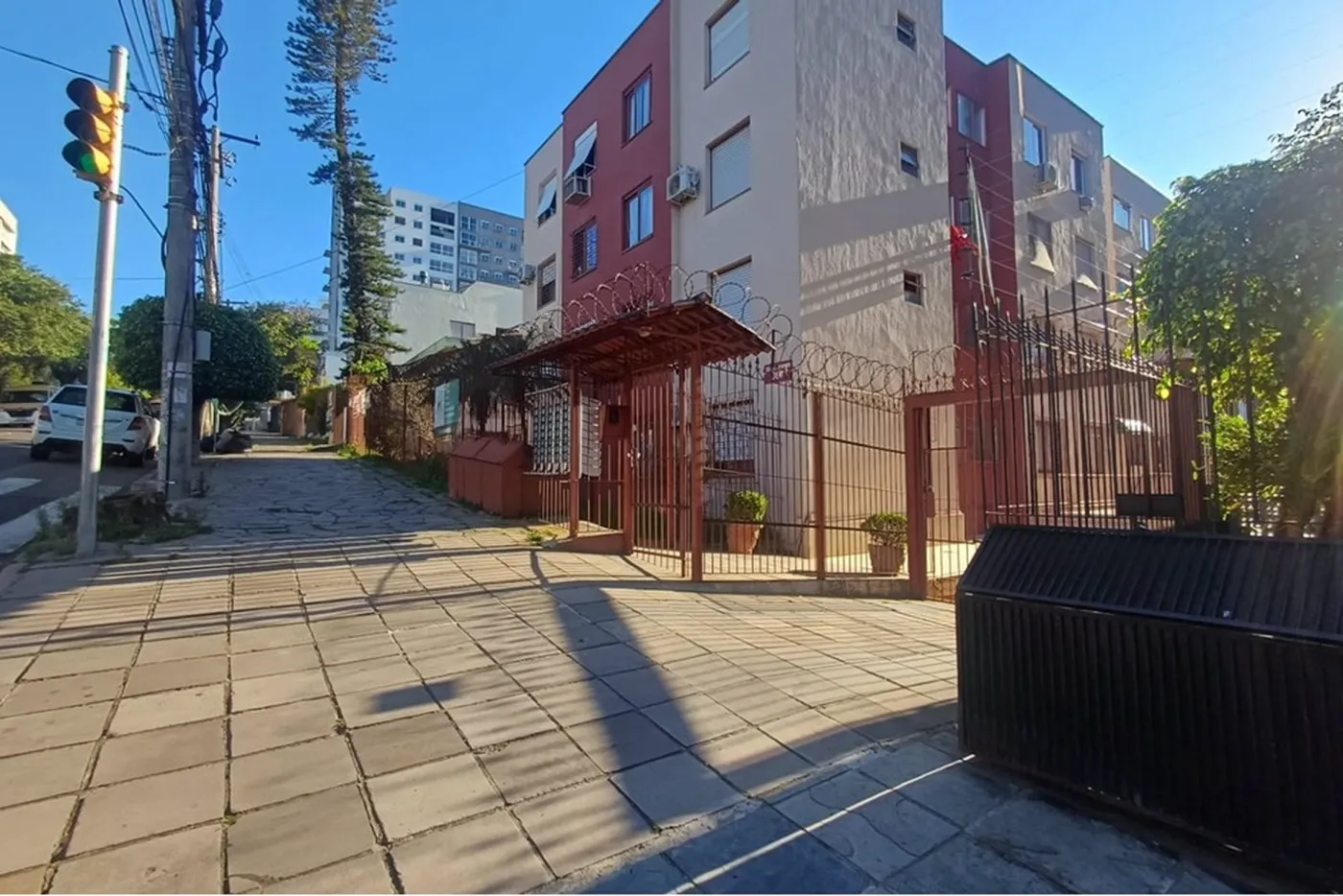 VIAS 397 Apto 612541029-16 - REMAX Street Exclusividades — foto 2