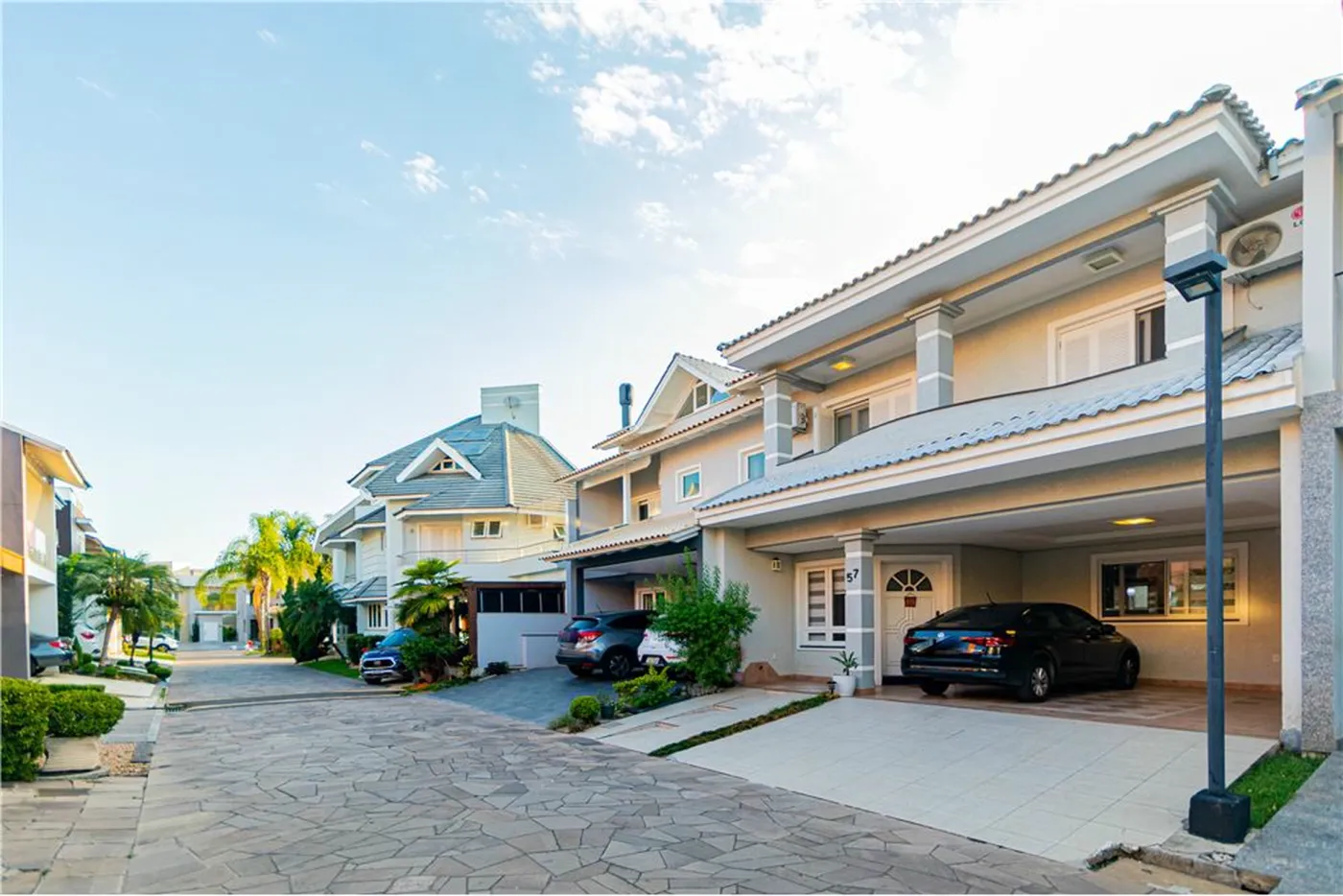 SE 190 Casa 612511010-107 - REMAX Moderna Exclusividades