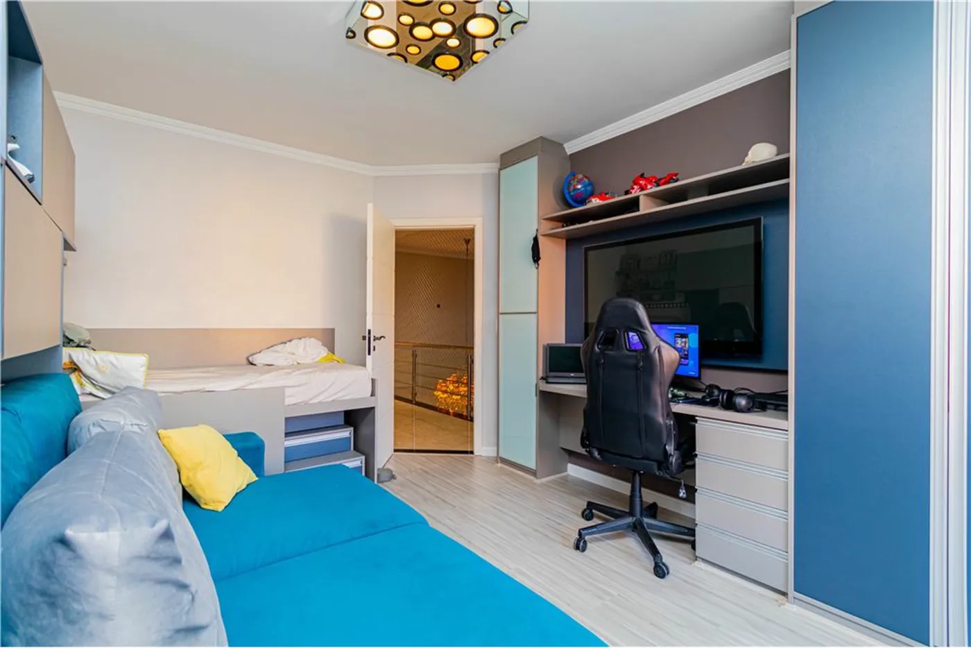 SE 190 Casa 612511010-107 - REMAX Moderna Exclusividades — foto 5