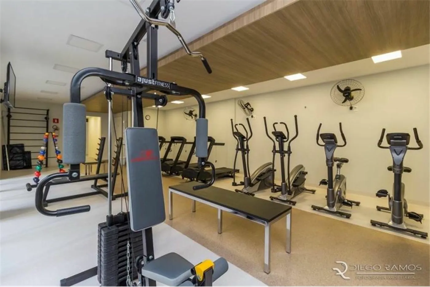 JCAB 251 Apto 612541001-153 - REMAX Street Exclusividades — foto 4