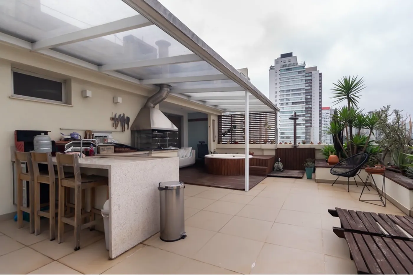 CBGD 390 Apto 630331102-14 - REMAX Comunità Exclusividades