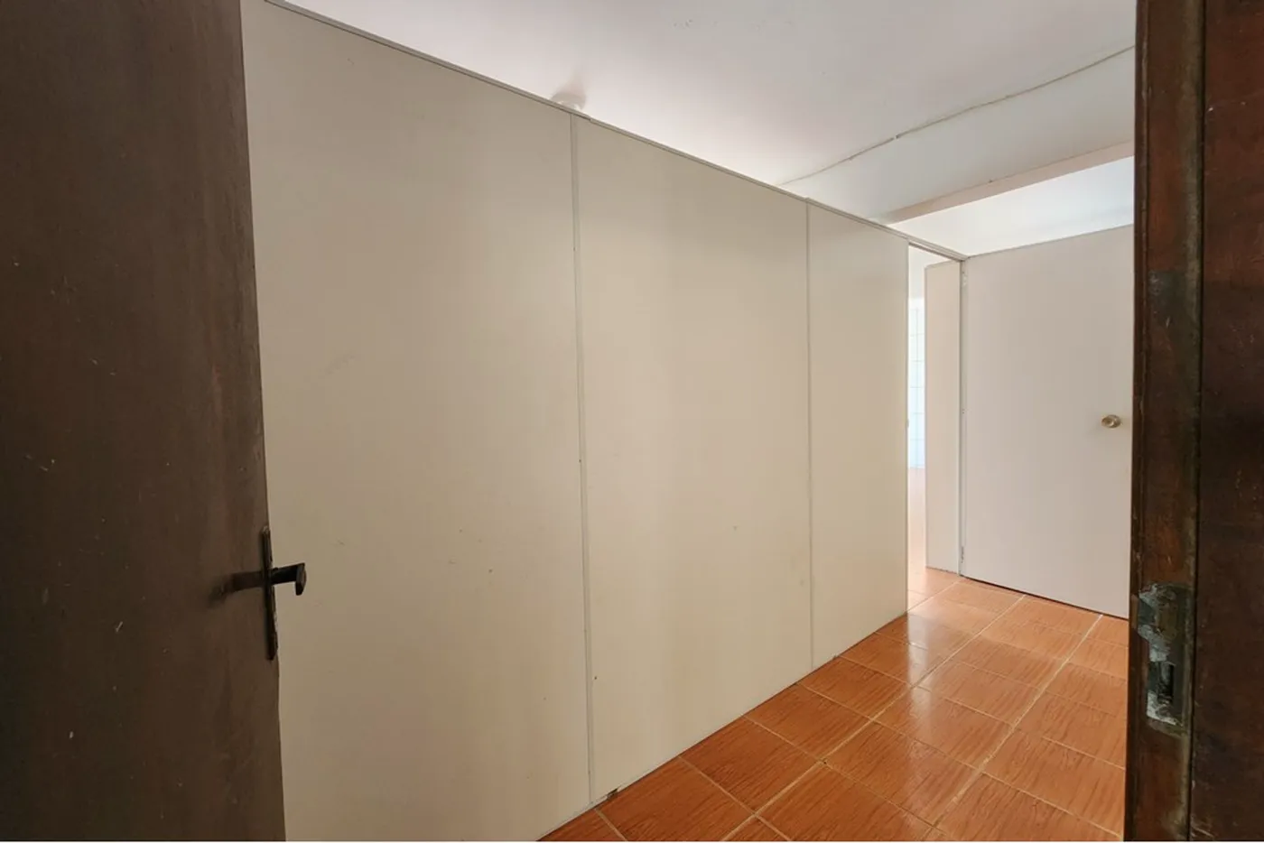GEGH 135 Sala 590231179-237 - REMAX Dream On Exclusividades — foto 4