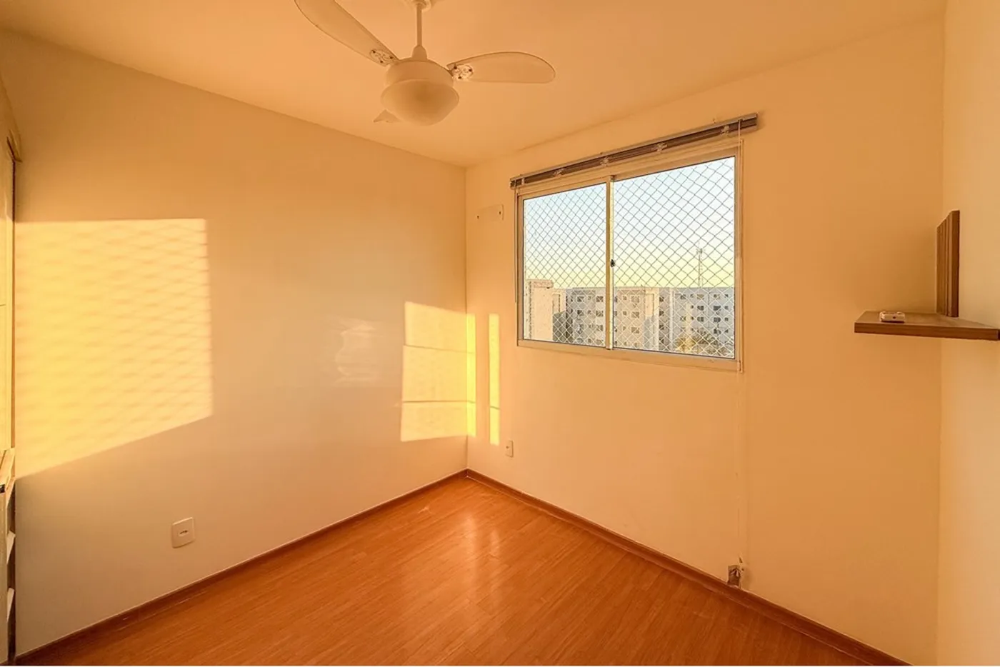 EVRDSC 196 Apto 612651033-100 - REMAX Pillares Exclusividades
