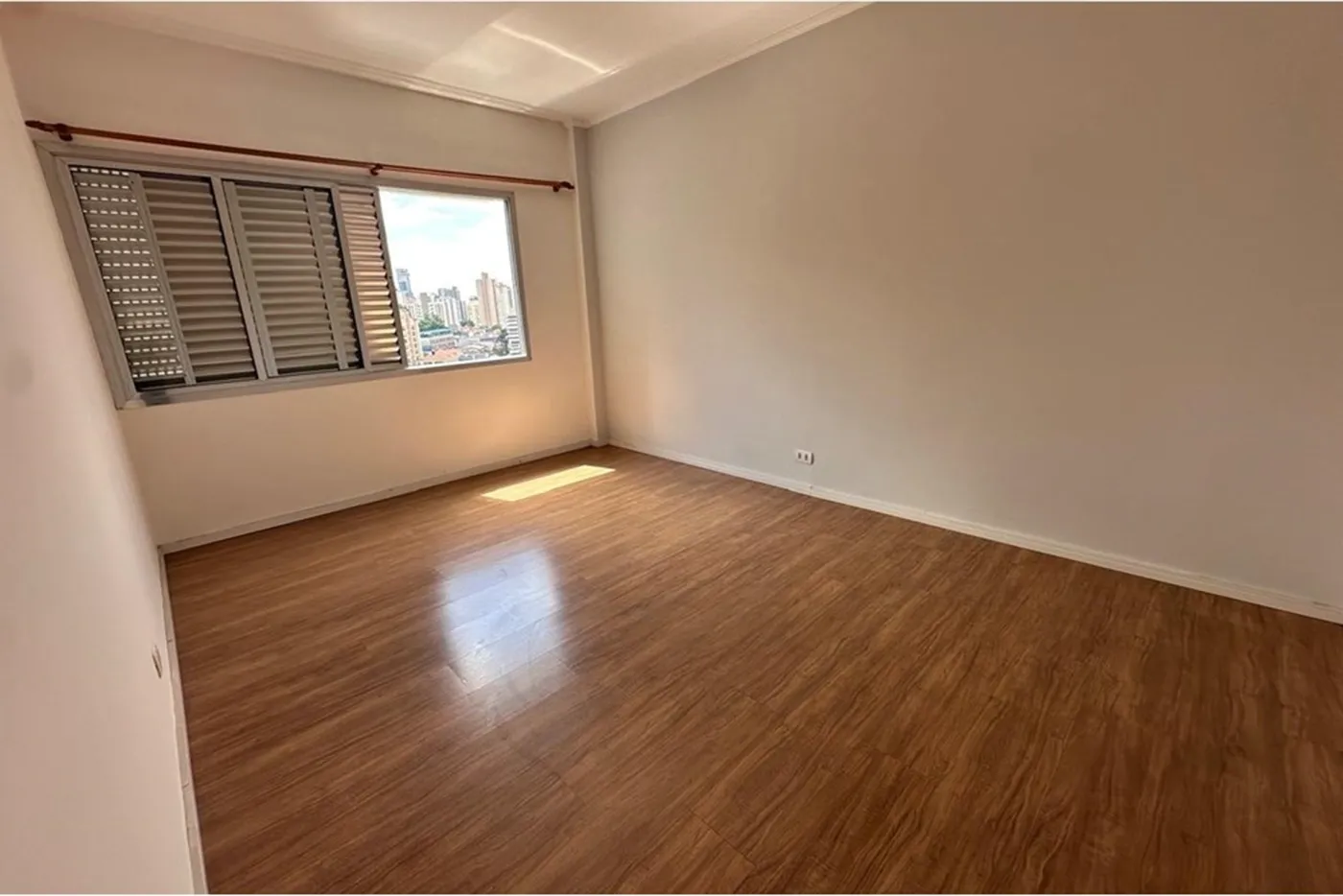 SBL 2393 Apto 601241055-23 - REMAX Ville Exclusividades — foto 2