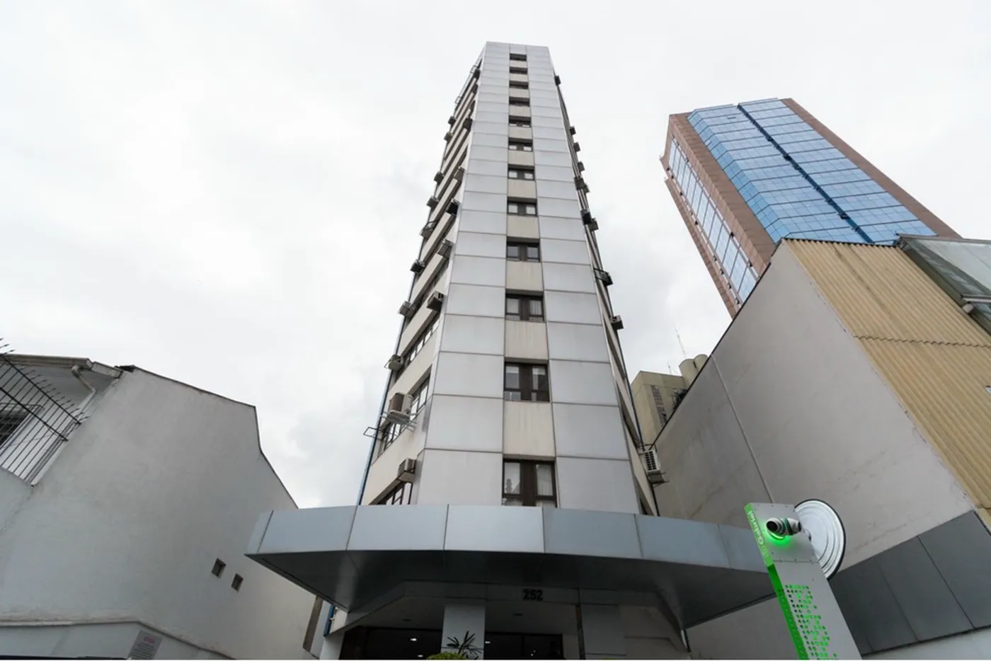 IBI 252 Sala 601241007-86 - REMAX Ville Exclusividades — foto 5