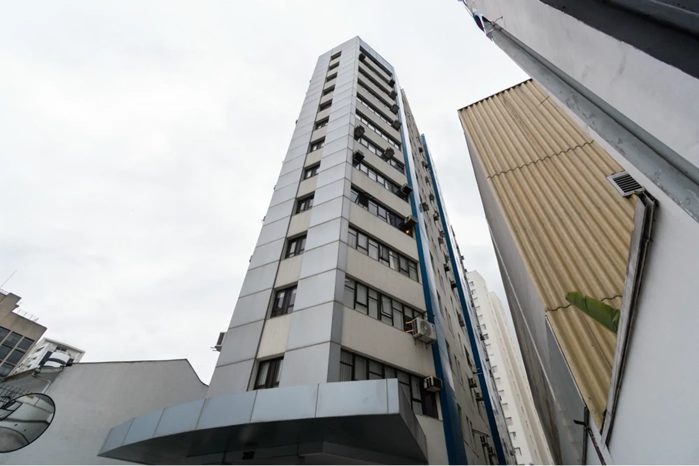 IBI 252 Sala 601241007-86 - REMAX Ville Exclusividades — foto 4