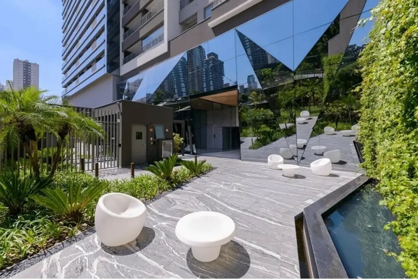 MRB 850 Apto 601971018-1277 - REMAX Empire Exclusividades