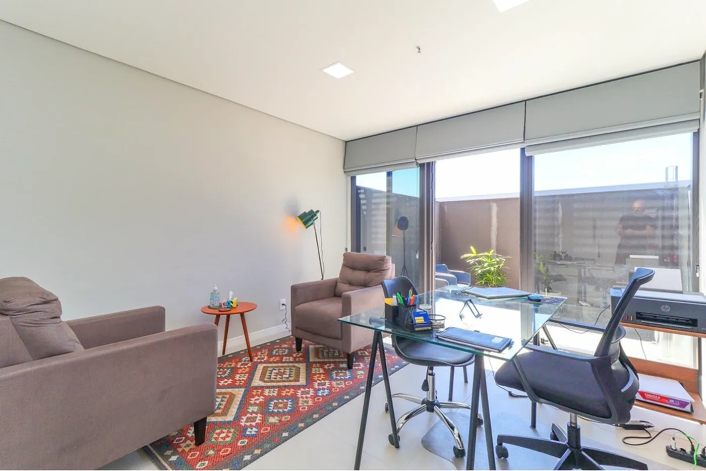 TCAB 260 Sala 612511042-37 - REMAX Moderna Exclusividades