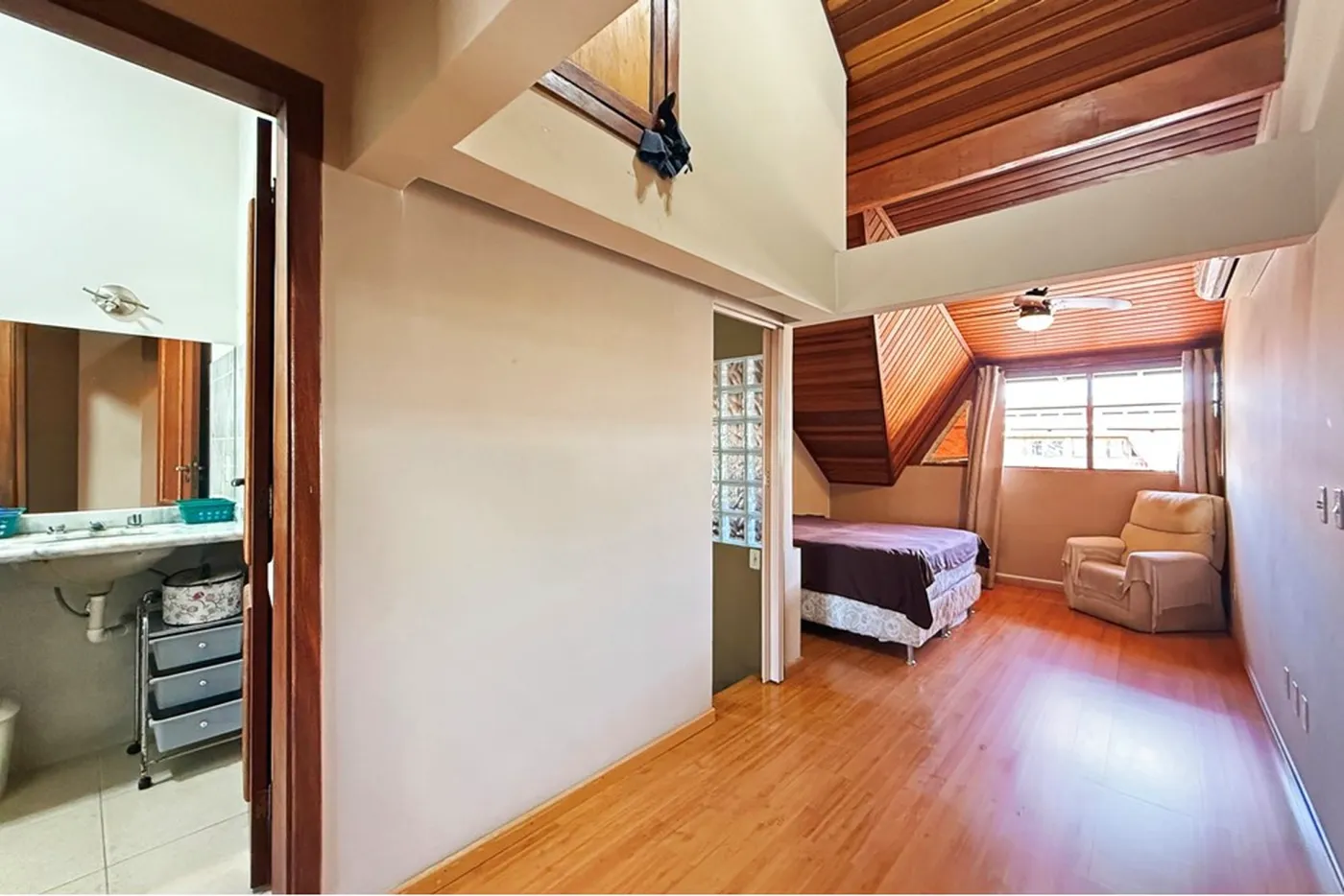 IJB 1458 Casa 610191035-127 - REMAX Casa Sul Exclusividades — foto 4