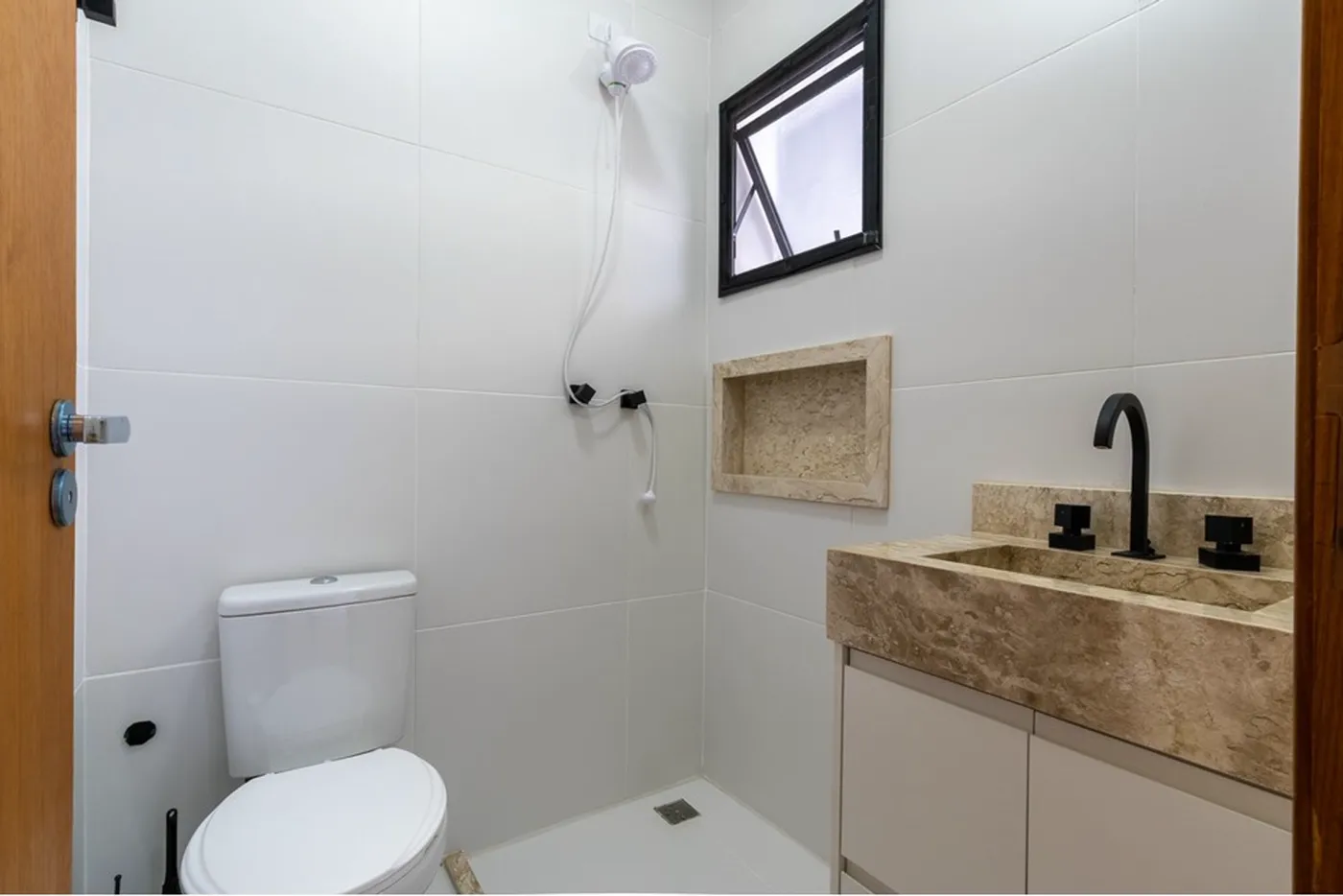 GJDAA 106 Casa 601971101-18 - REMAX Empire Exclusividades — foto 3